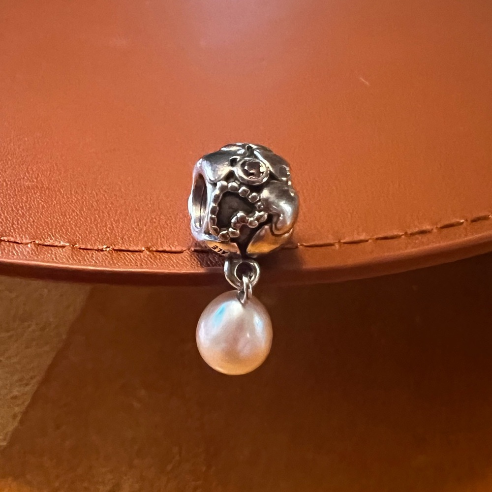 Pandora Pearl of Hearts Dangle Charm